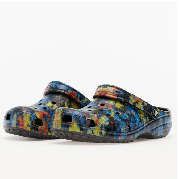 Crocs Classic Tie Dye Graphic Unisex Clog Sandals Women Size 9 - Picture 1 of 10